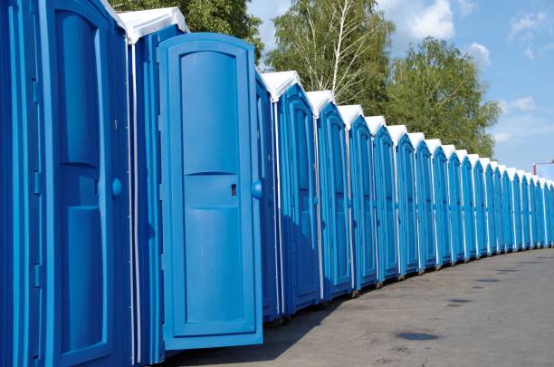 Best Restroom trailer rental cost  in Bloomingburg, OH